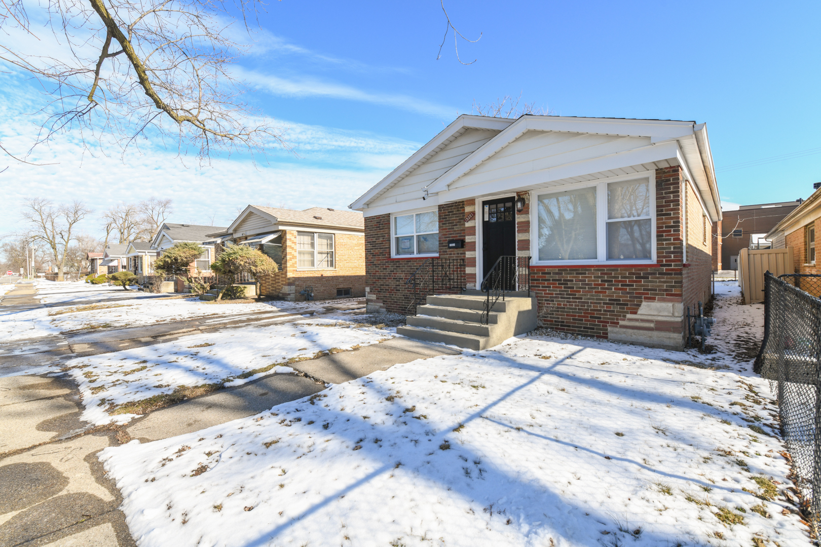 Property Photo:  15521 6th Avenue  IL 60426 