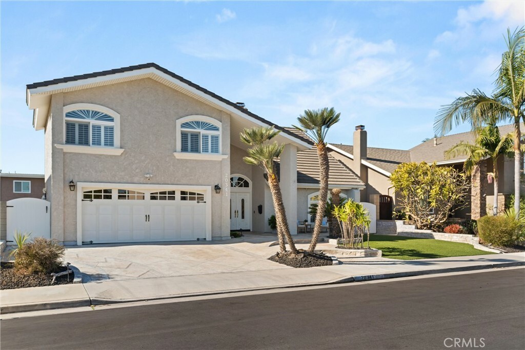 Property Photo:  20341 Wind Cave Lane  CA 92646 