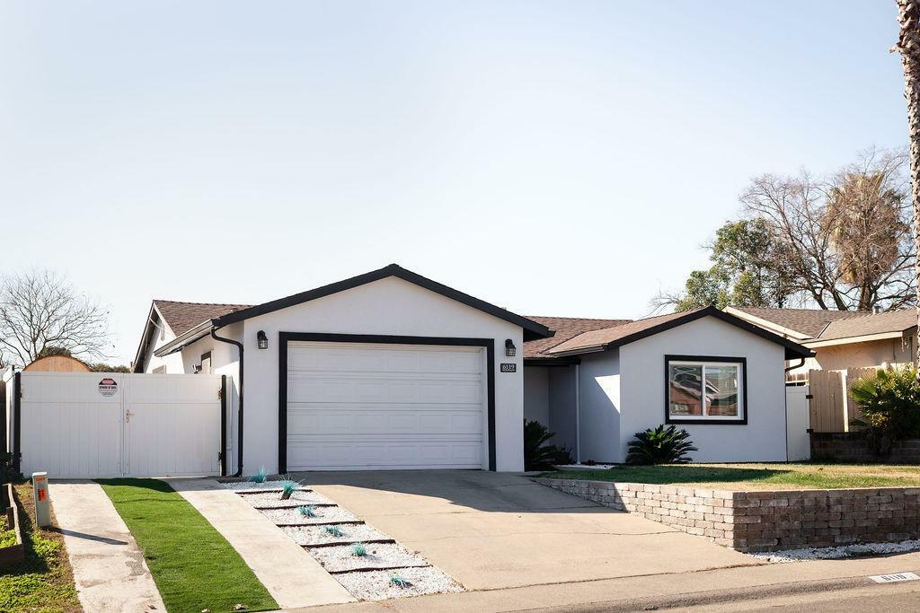 Property Photo:  6119 Carl Sandburg Circle  CA 95842 