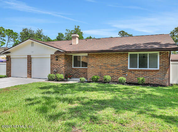 Property Photo:  1527 Monument Oaks Drive  FL 32225 