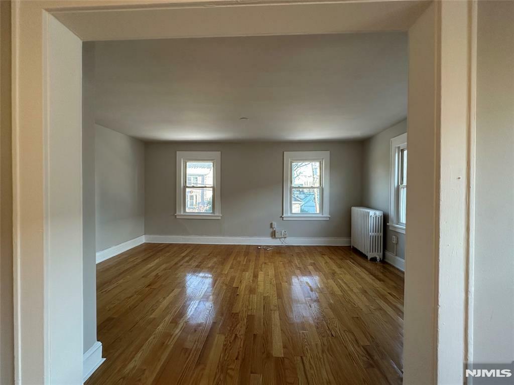 Property Photo:  1611 Maple Street 2  NJ 07024 