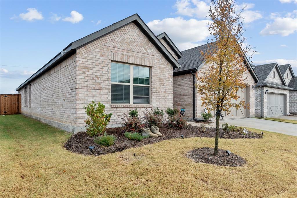 Property Photo:  2616 Rambling Road  TX 75009 