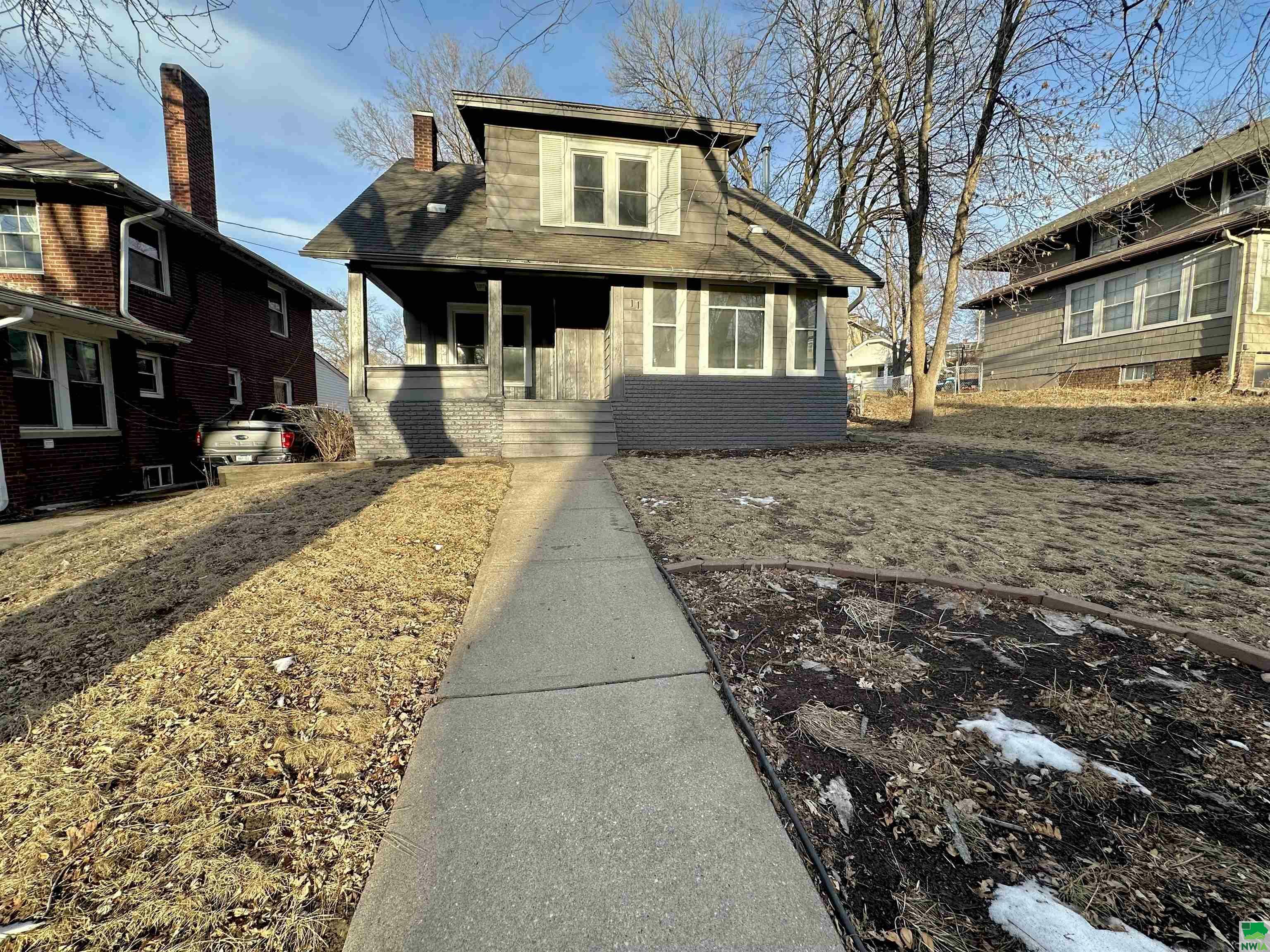 Property Photo:  11 Stewart Ave.  IA 51104 