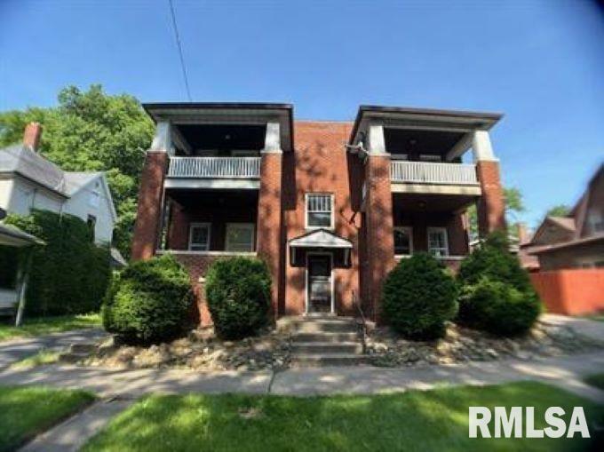 Property Photo:  1317 N Ellis Street  IL 61606 