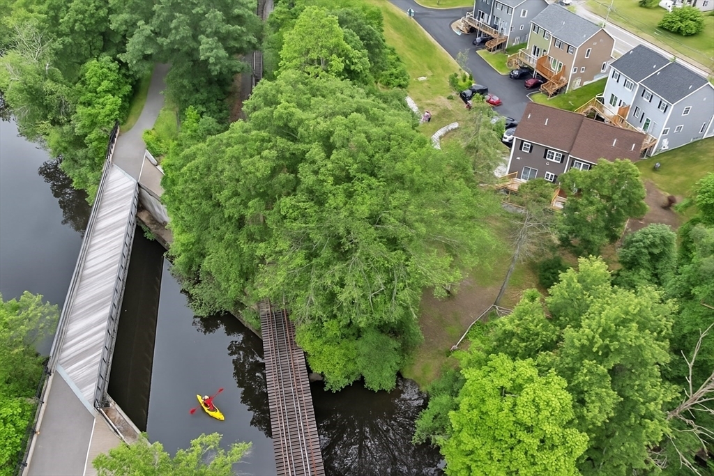 Property Photo: 260 Main Street 11 MA 01504