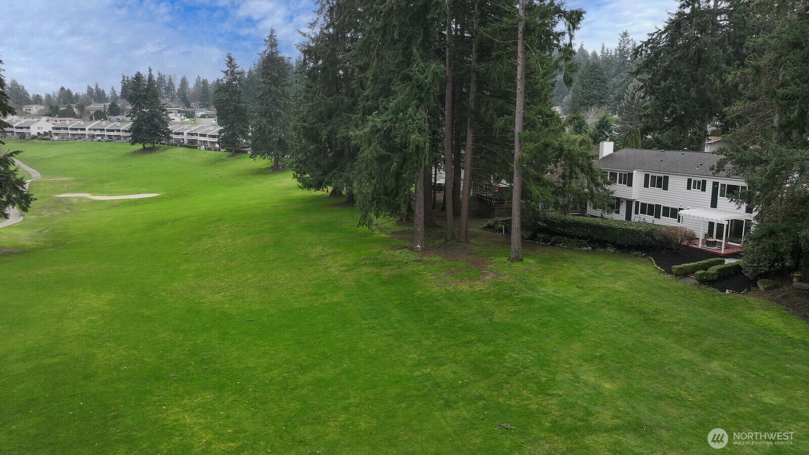 Property Photo: 32520 30th Avenue SW WA 98023