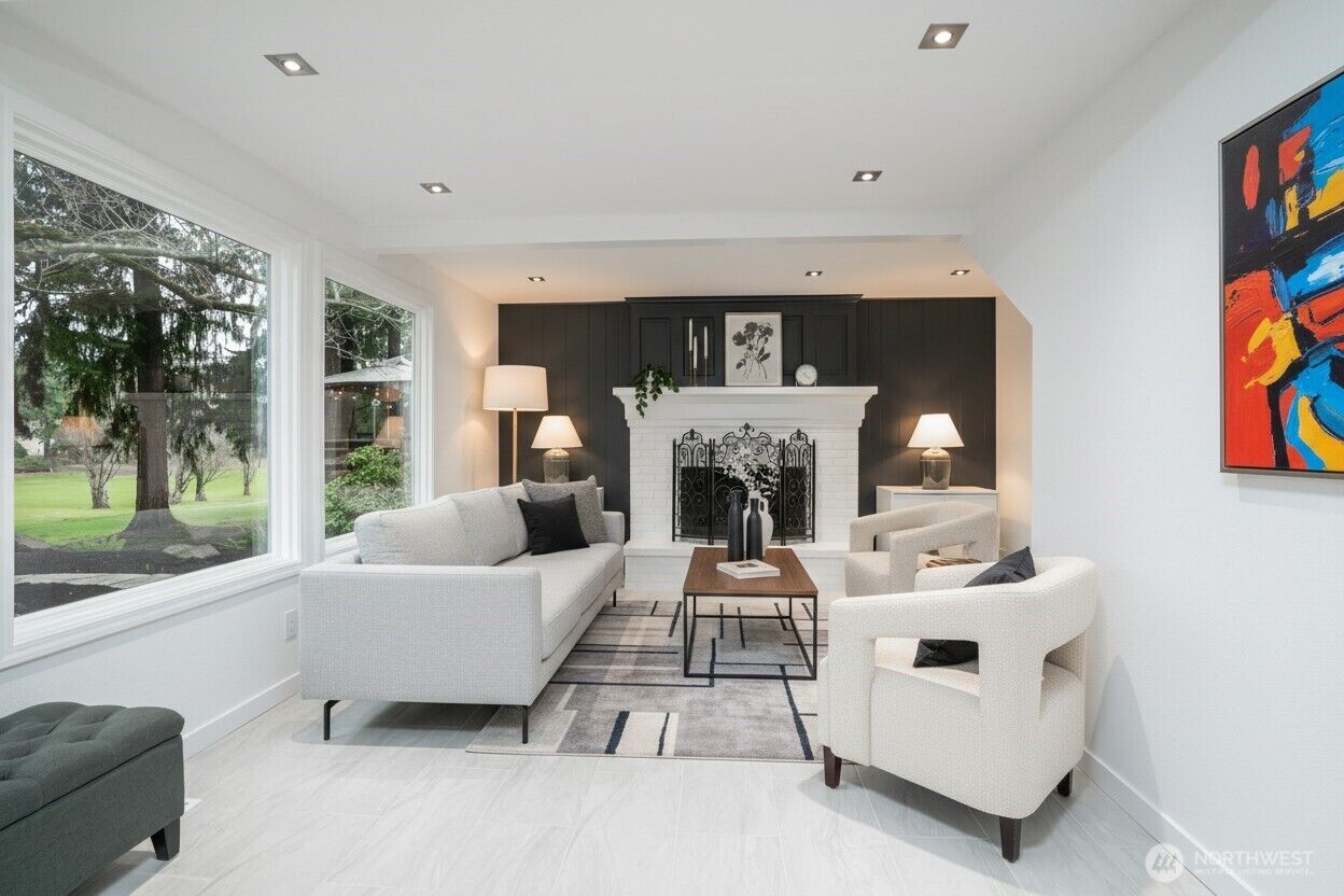 Property Photo:  32520  30th Avenue SW  WA 98023 