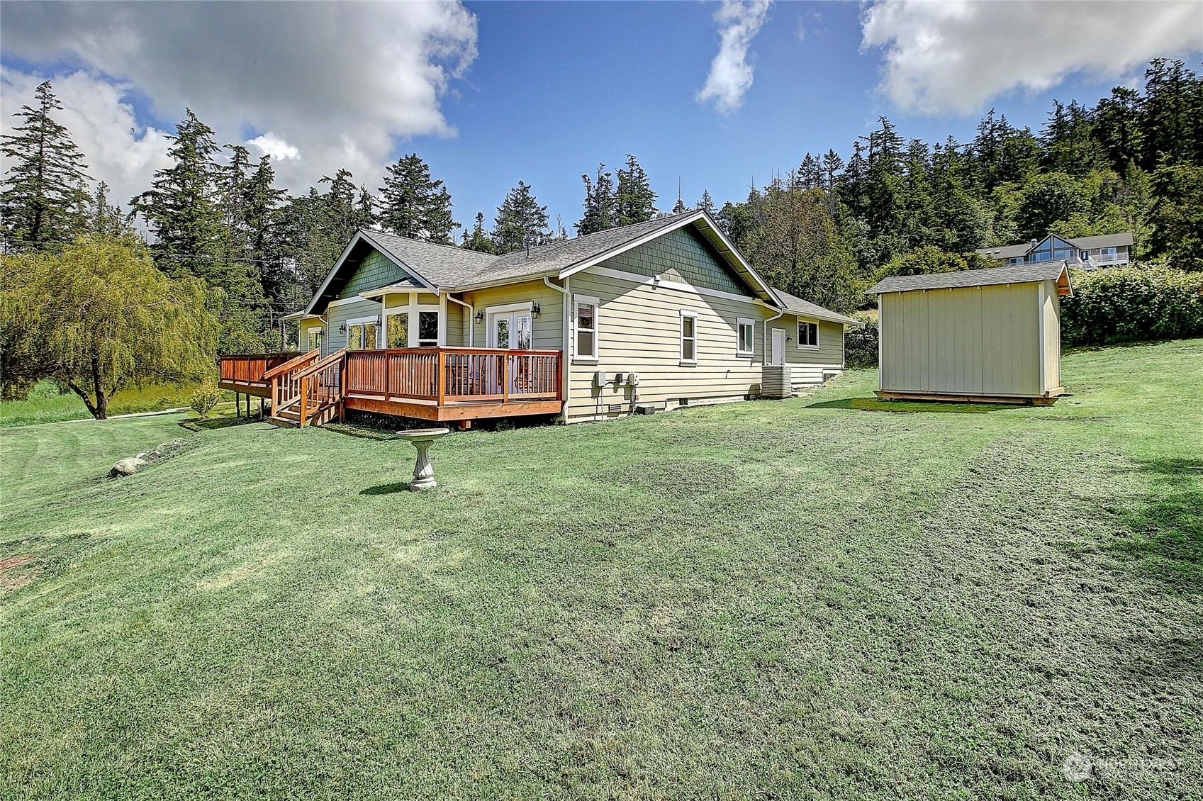 Property Photo:  545  Rozeway Place  WA 98282 