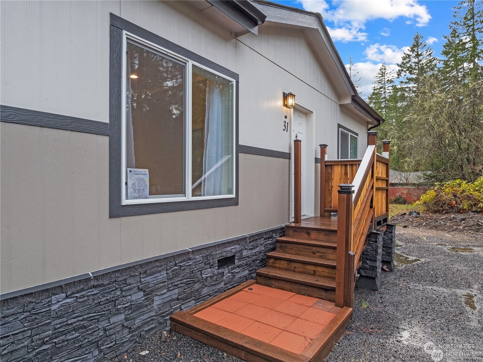 Property Photo:  31 E Boston Street  WA 98584 