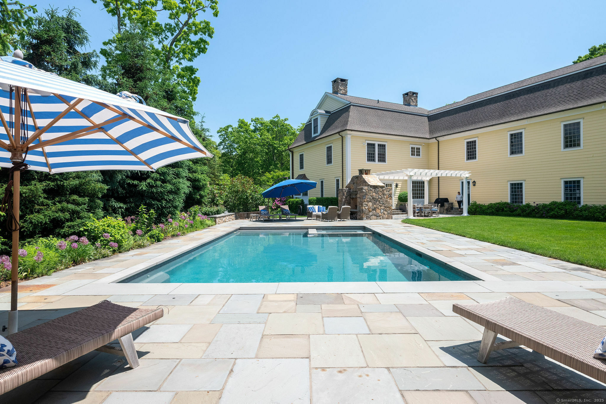 Property Photo:  37 Lantern Hill Road  CT 06443 