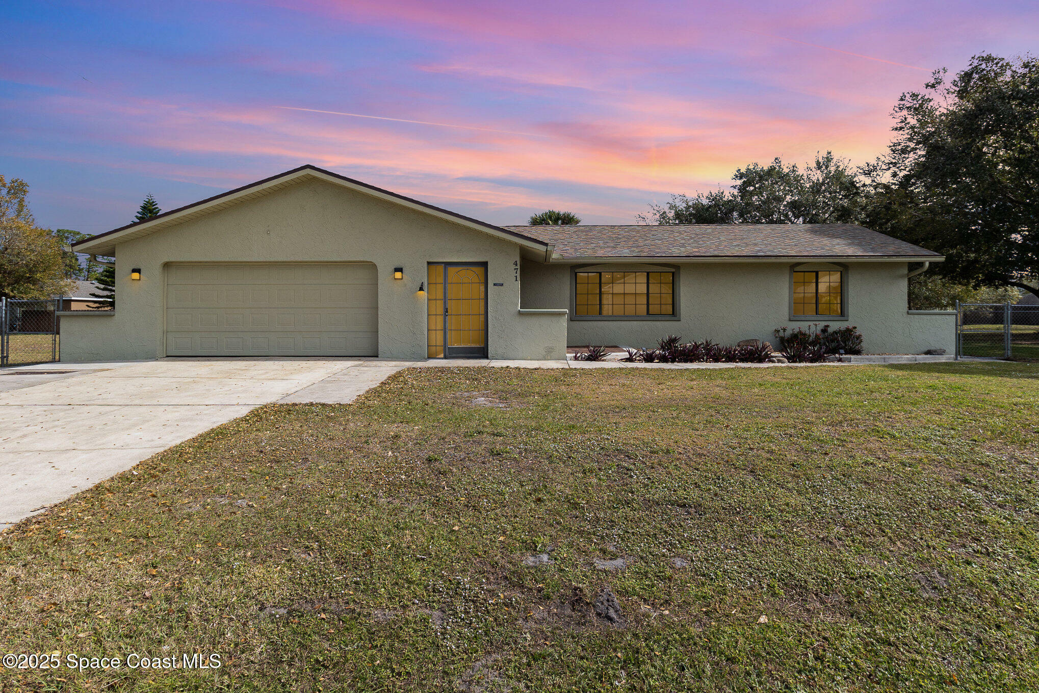 471 Booker Avenue SE  Palm Bay FL 32909 photo