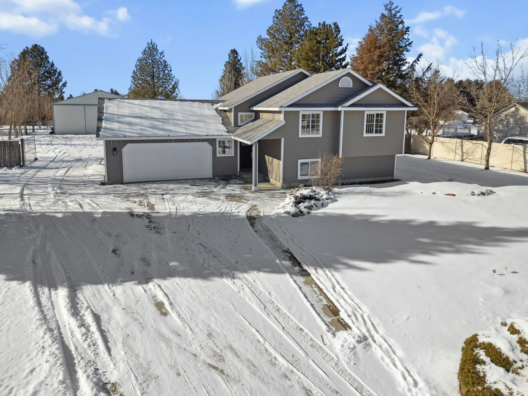 Property Photo:  206 S Ashton St  WA 99016 