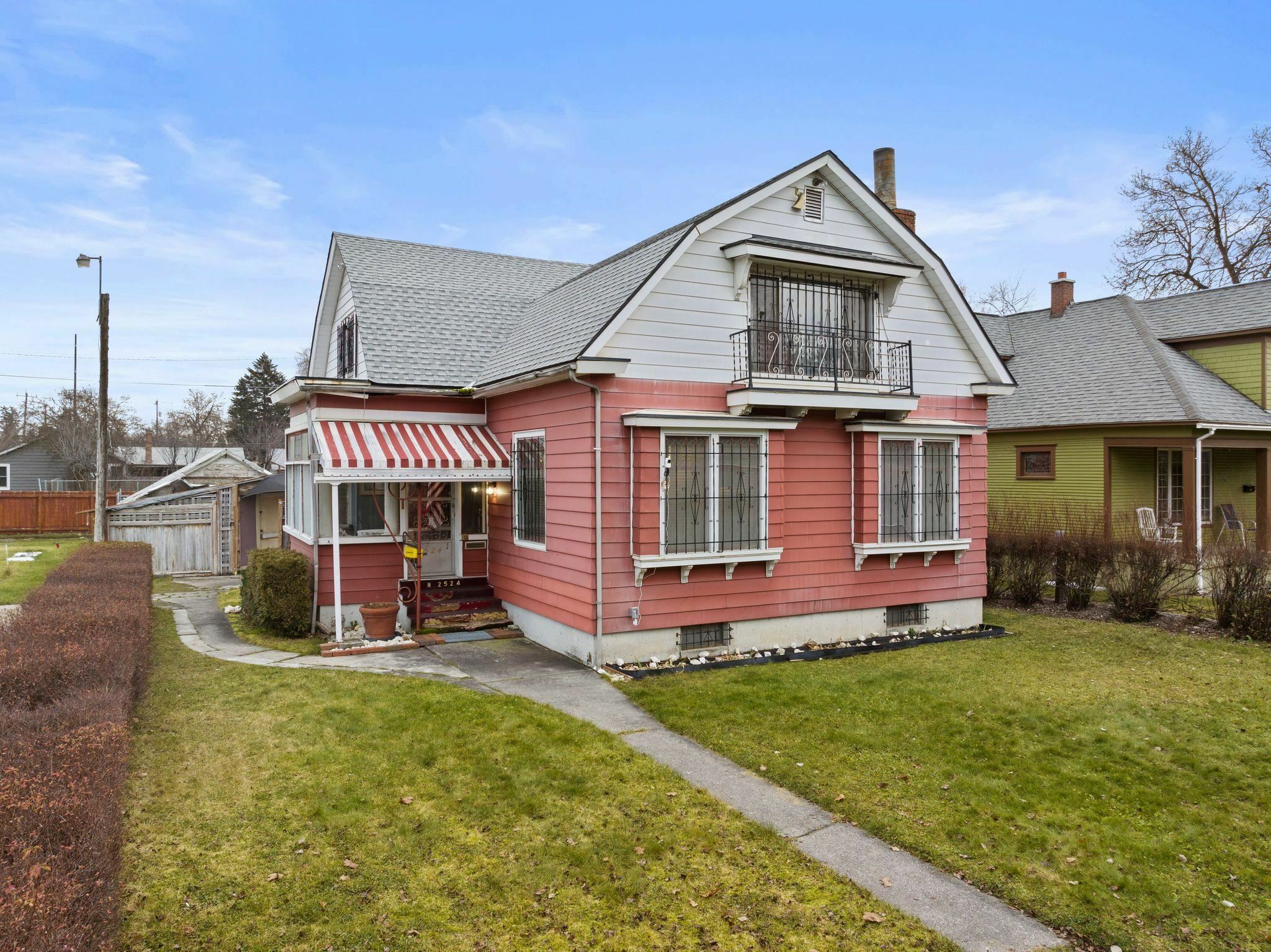 Property Photo:  2524 N Morton St  WA 99207 