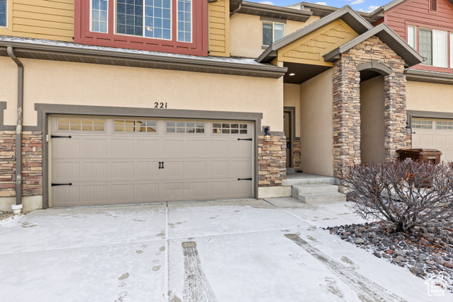 Property Photo:  221 E Baycrest Dr N  UT 84045 