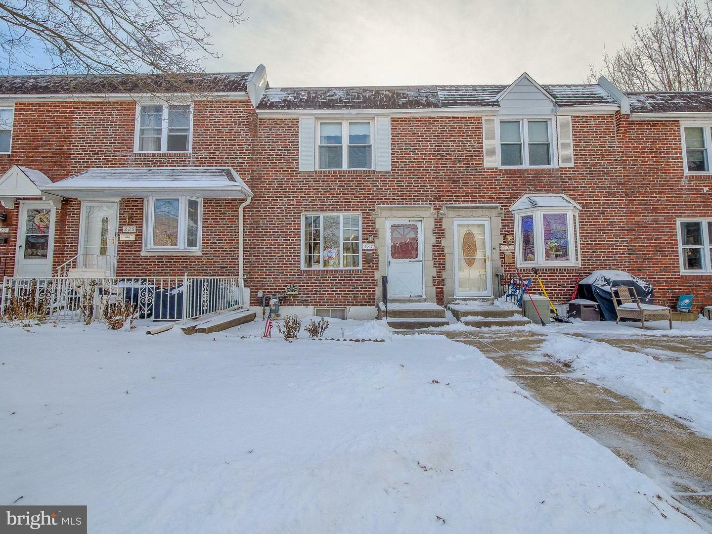 Property Photo:  227 Park Drive  PA 19036 