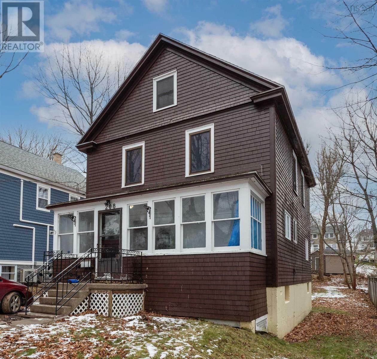 Property Photo: 208 Whitney Avenue NS B1P 5A4