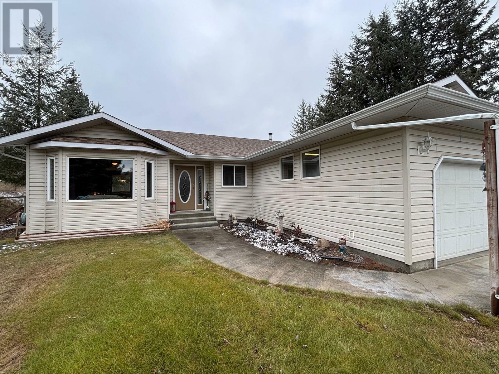 3450 Kettle Valley Road East Road  Rock Creek BC V0H 1Y0 photo
