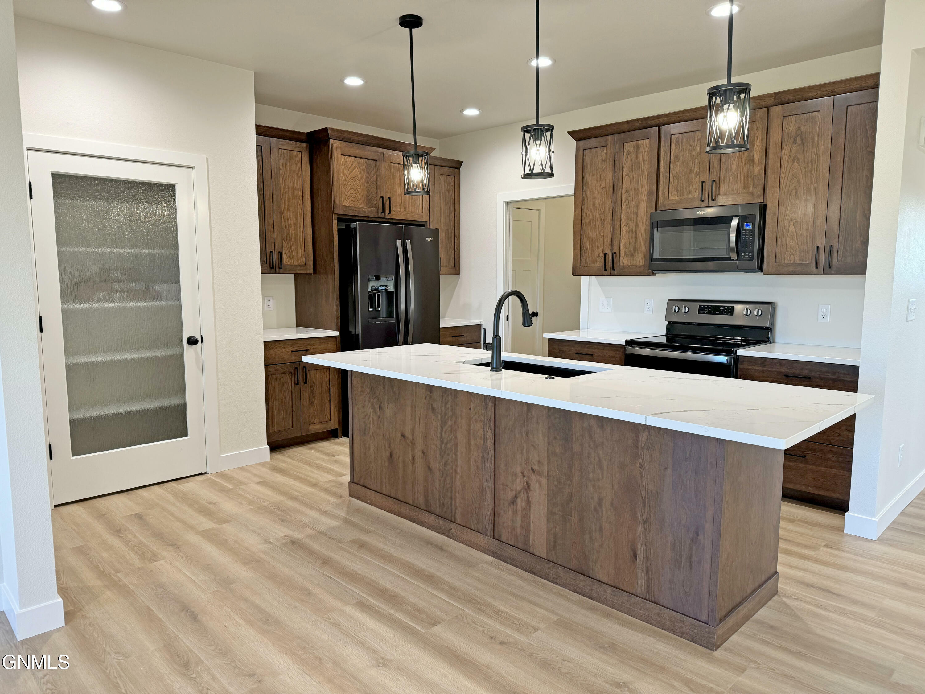 Property Photo: 2912 Peach Tree Drive ND 58504