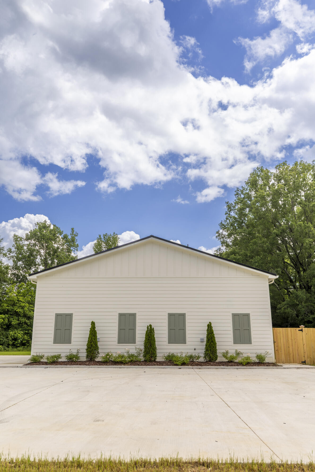 Property Photo:  4214 Longview Rd. #1  MS 39759 