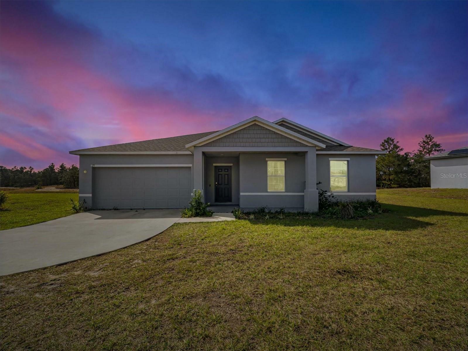 Property Photo:  123 Zinnia Lane W  FL 34759 