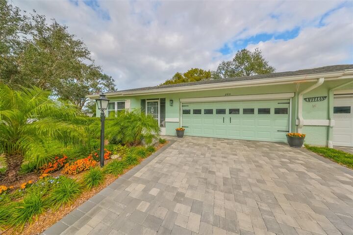 2510 Lambdin Drive  Sun City Center FL 33573 photo