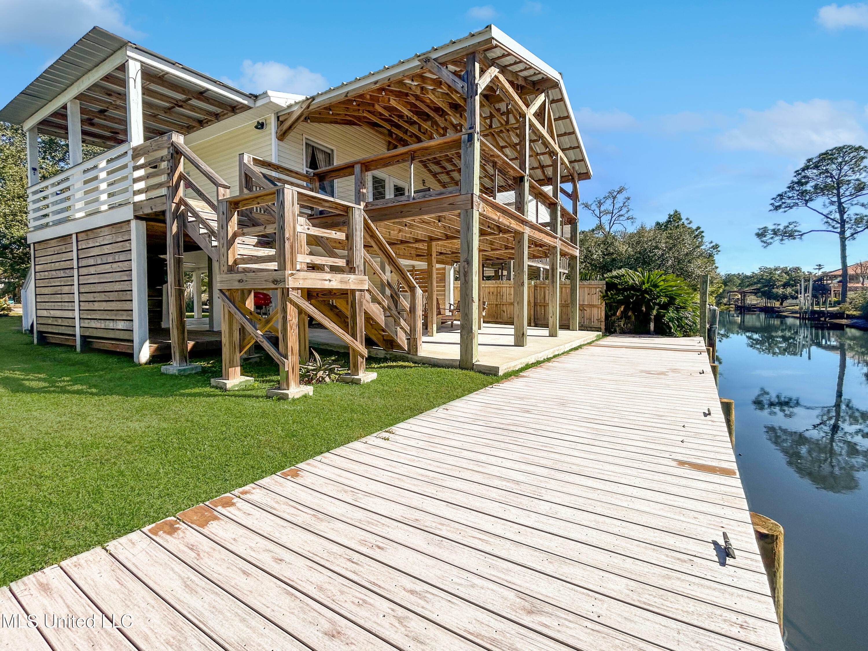 Property Photo: 4081 Cardinal Street MS 39520