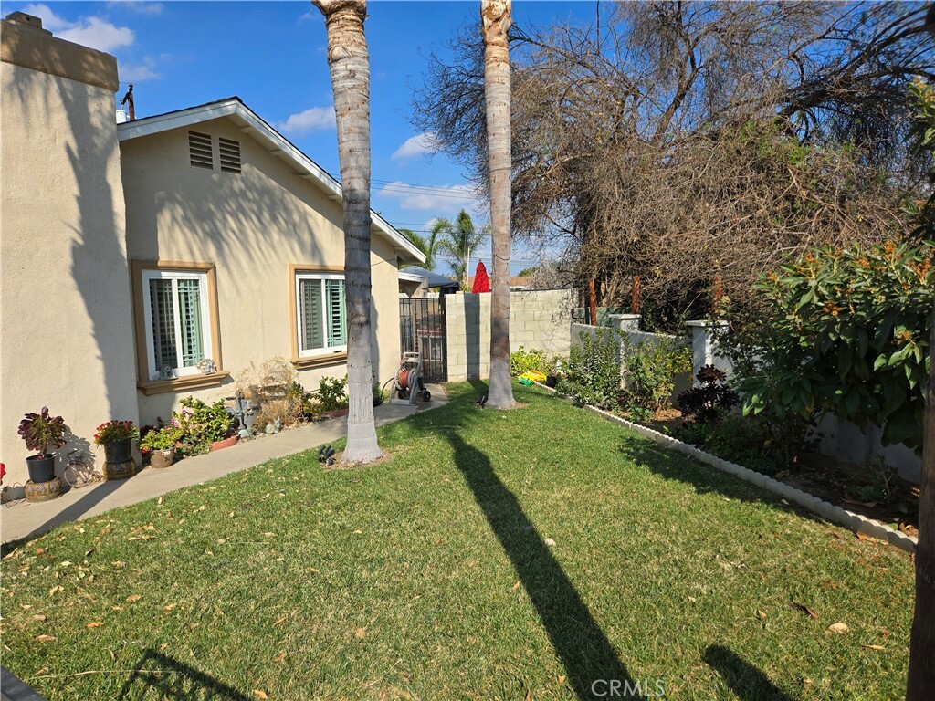 Property Photo:  3370 Amhurst Drive  CA 92503 