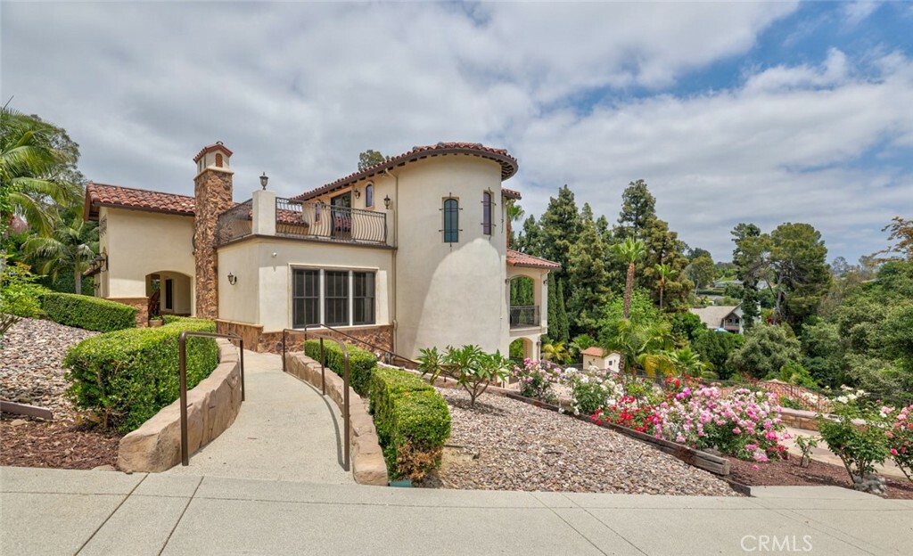 8524 La Sierra Avenue  Whittier CA 90605 photo