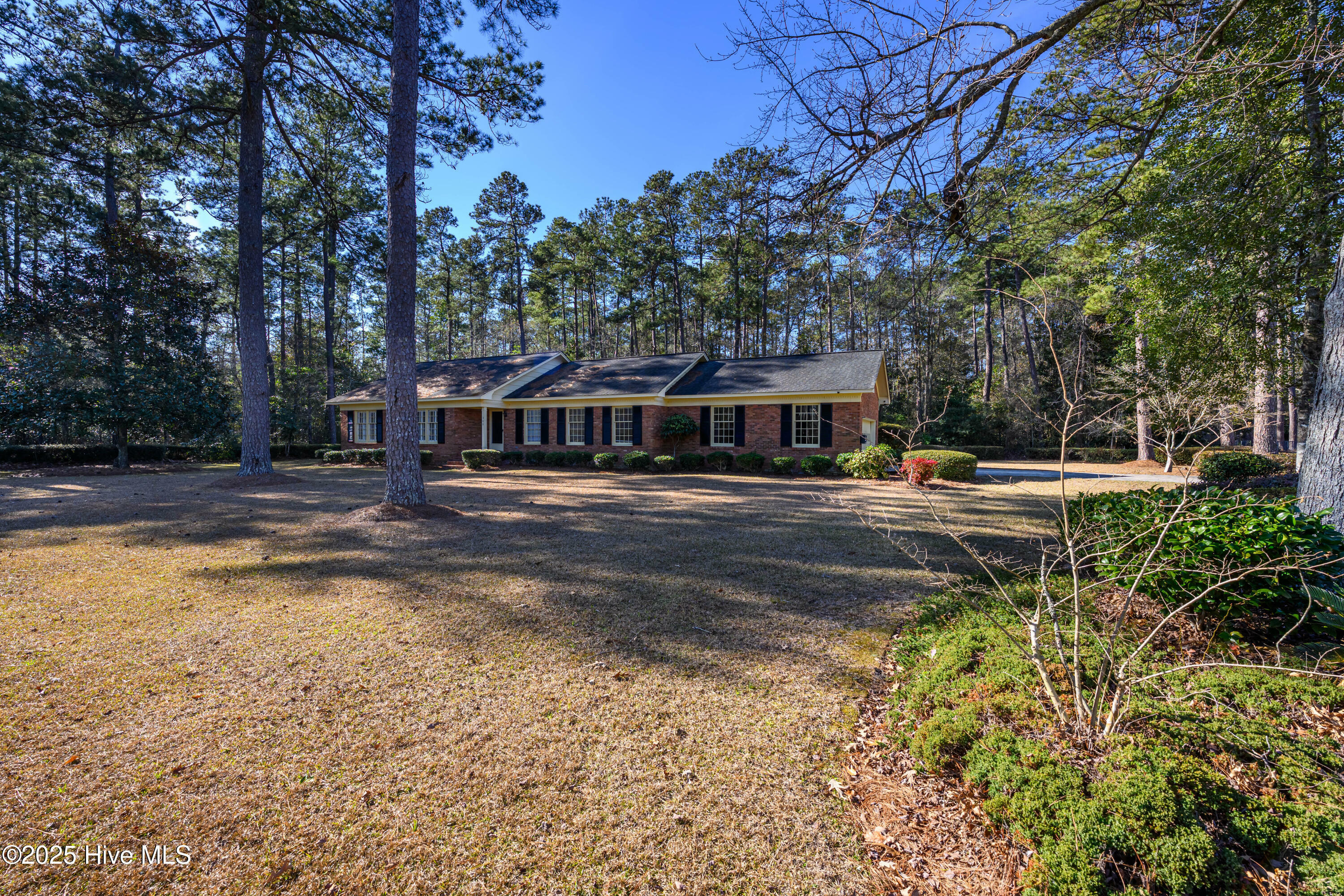 Property Photo:  300 McArthur Street  NC 28463 