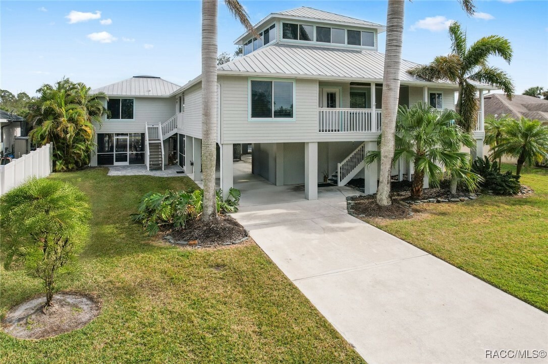 Property Photo:  13477 Irwin Drive  FL 33953 