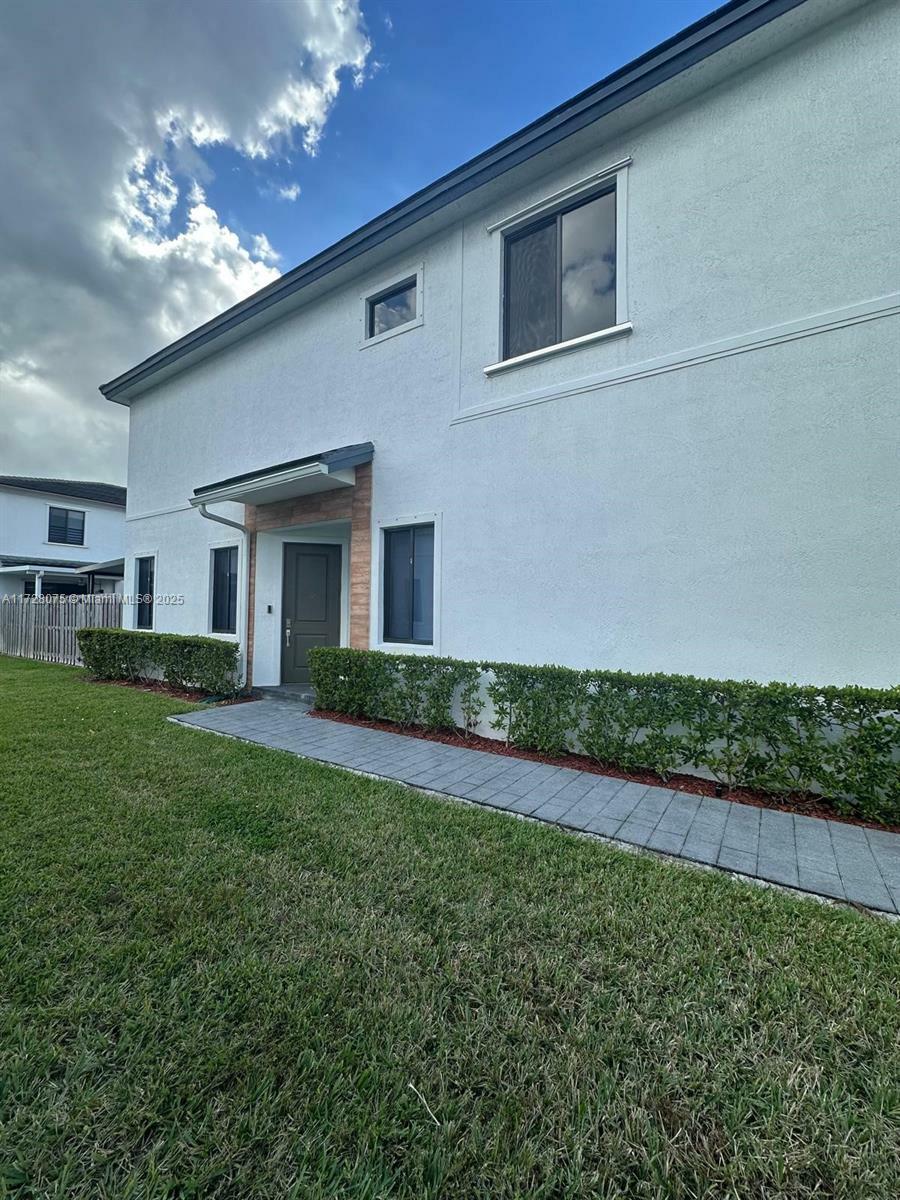 Property Photo:  10958 SW 232nd Ter  FL 33032 