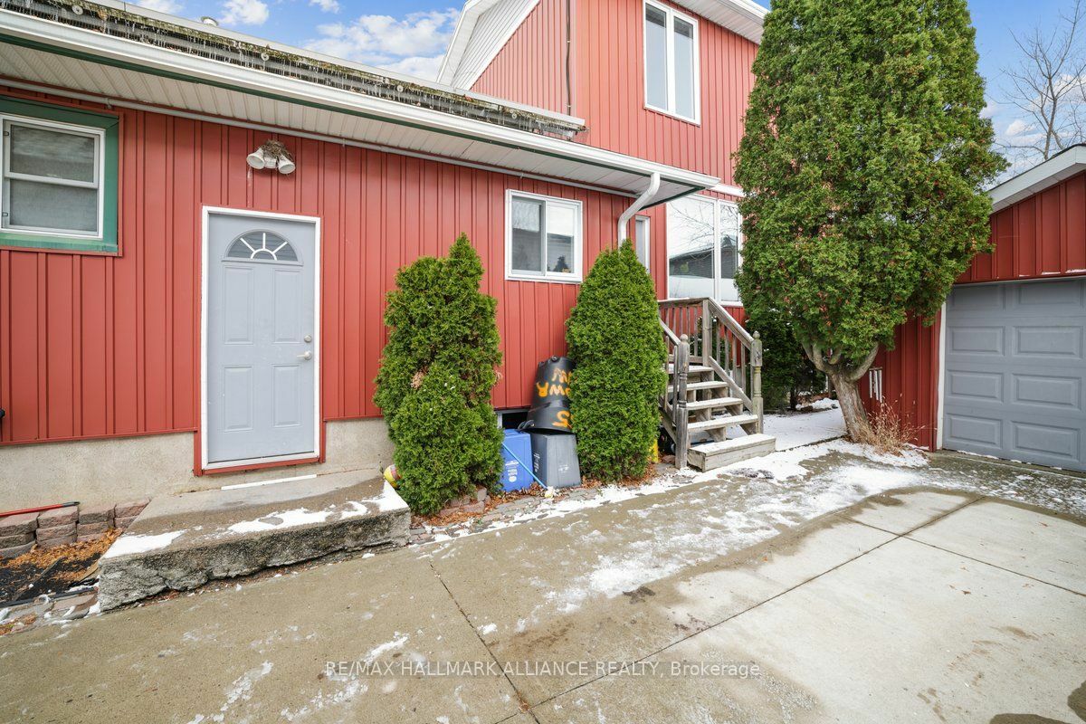 Property Photo:  55 Powerview Ave  ON L2S 1V6 