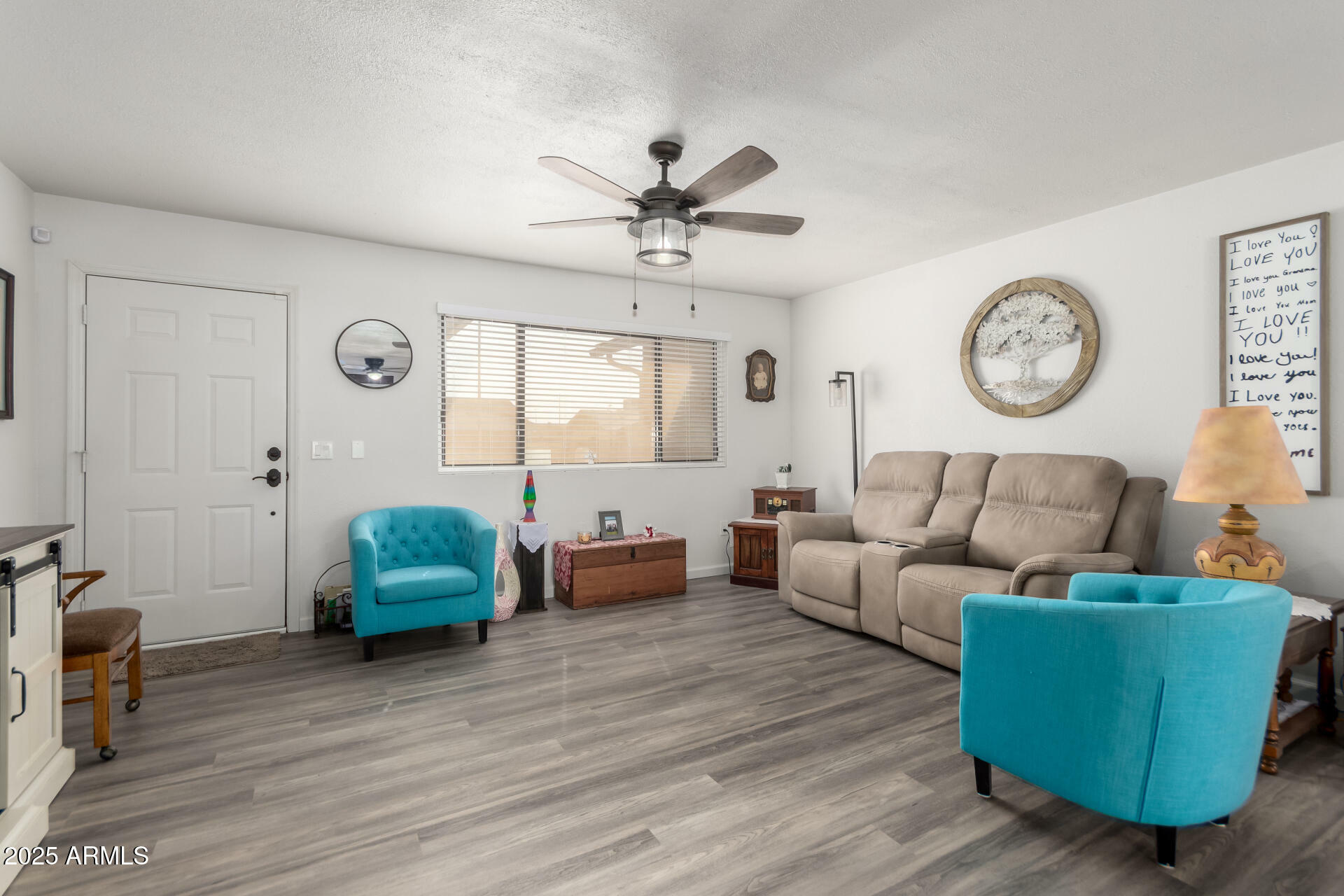 Property Photo:  1724 W 15th Avenue  AZ 85120 