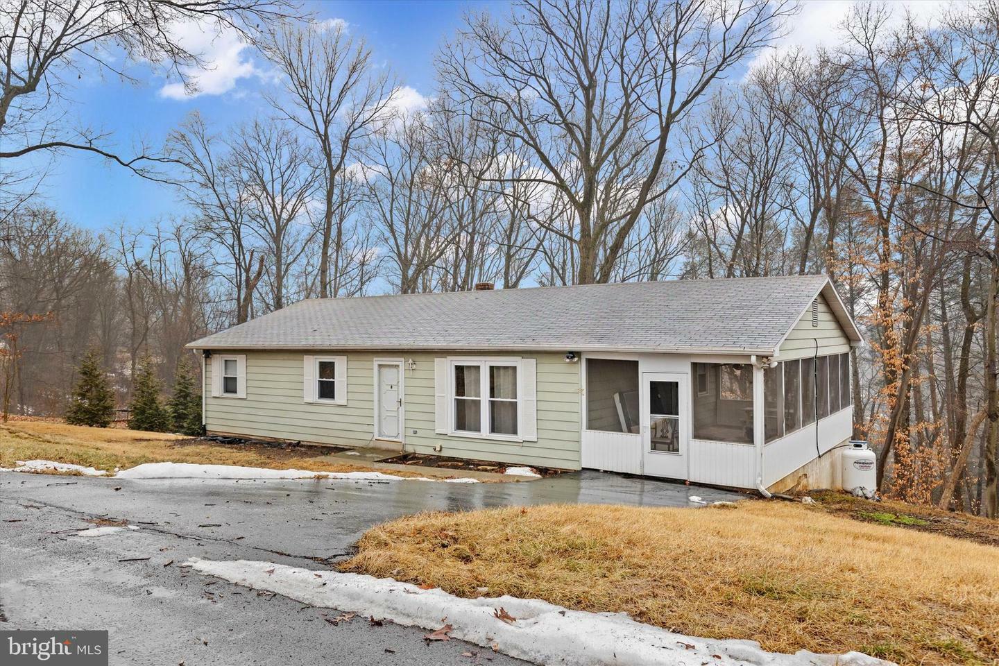 Property Photo:  20 Wagner Circle  PA 17036 