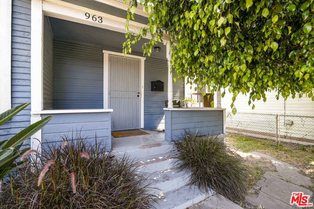 Property Photo:  4166   Wadsworth Ave  CA 90011 