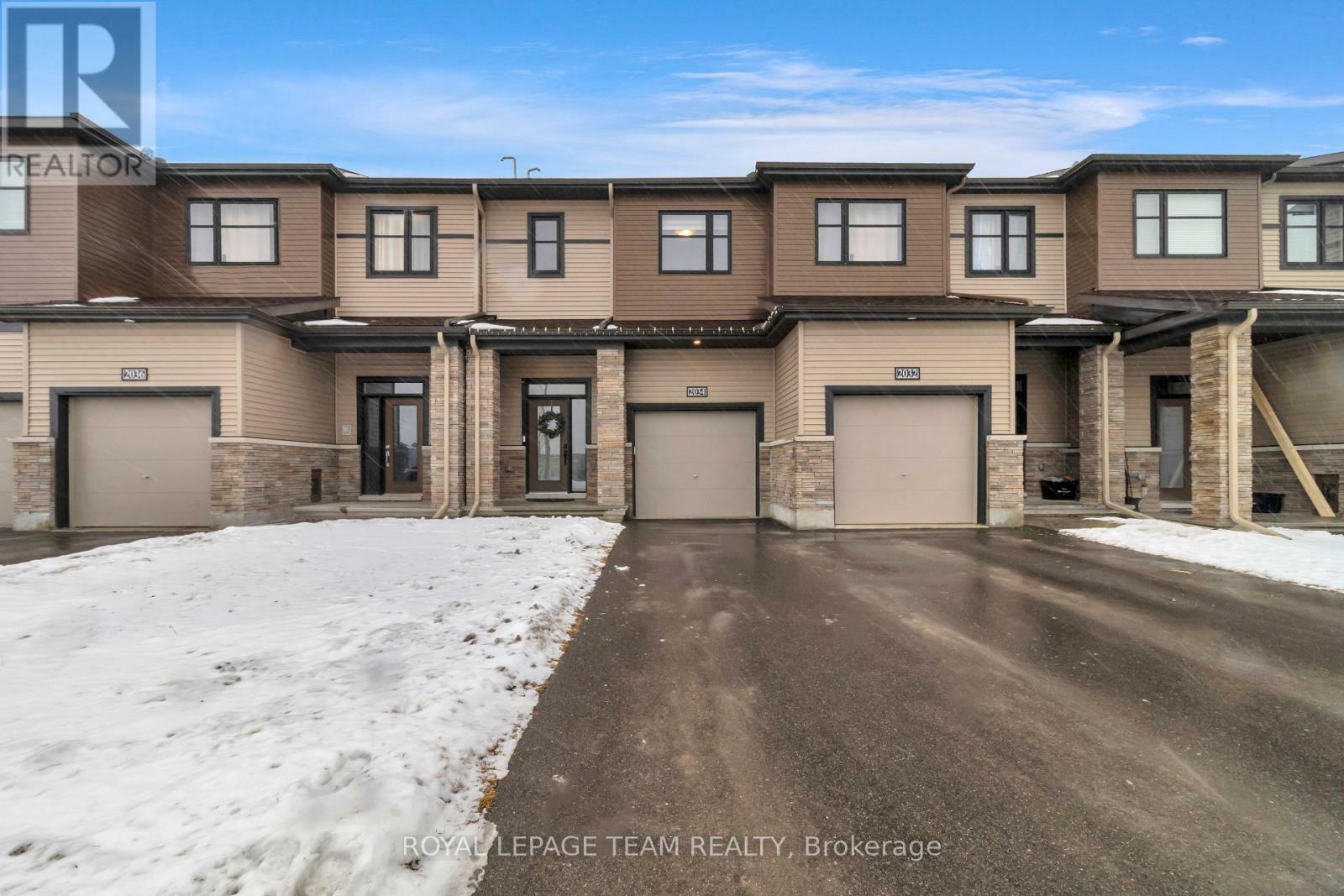 2034 Caltra Crescent  Ottawa ON K2J 6V4 photo