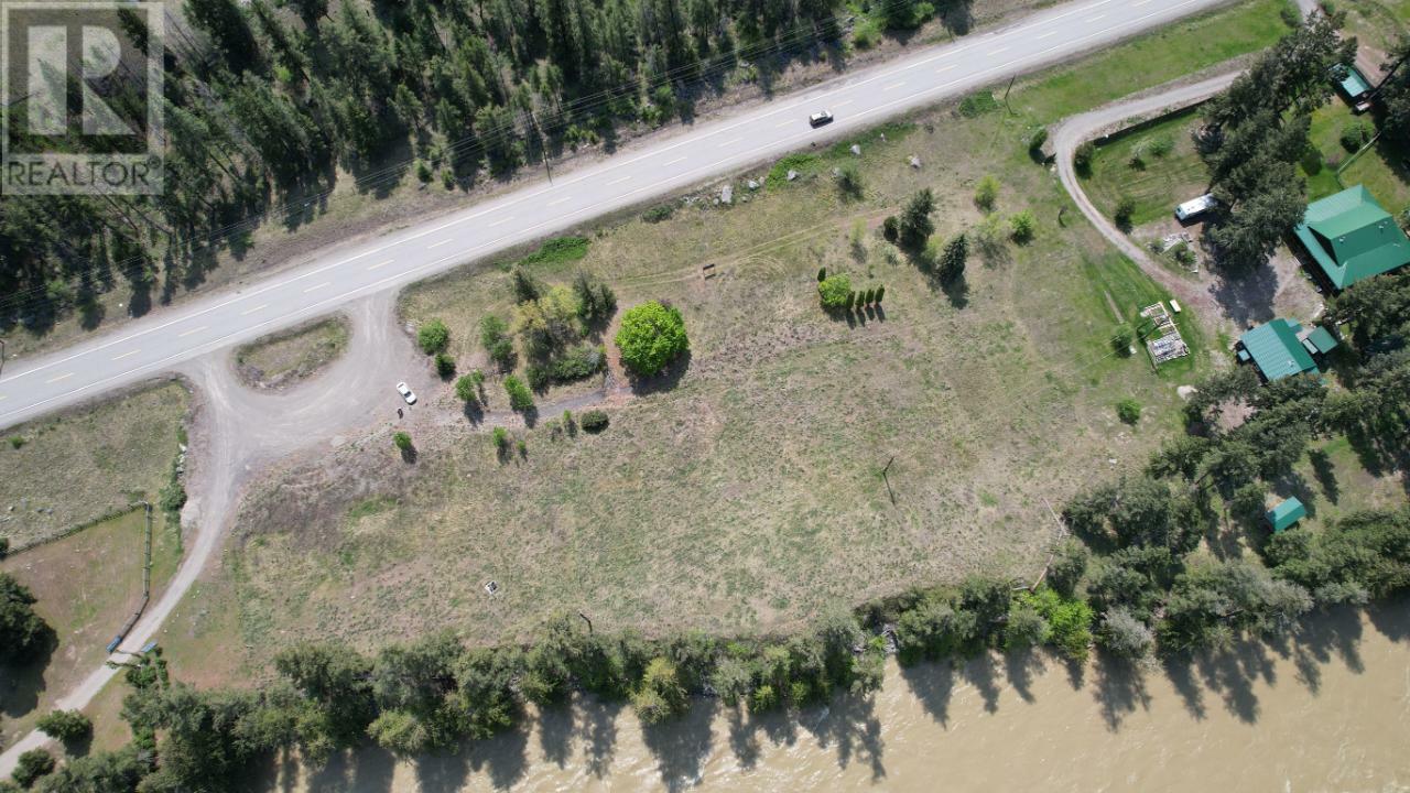 Property Photo:  2428 Hwy 3 Highway East  BC V0X 1W0 