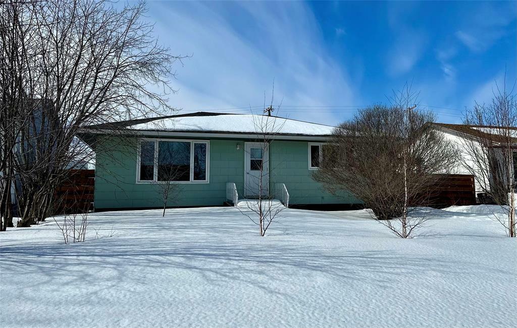 Property Photo:  126 Lipsey Drive  MB R0B 1M0 