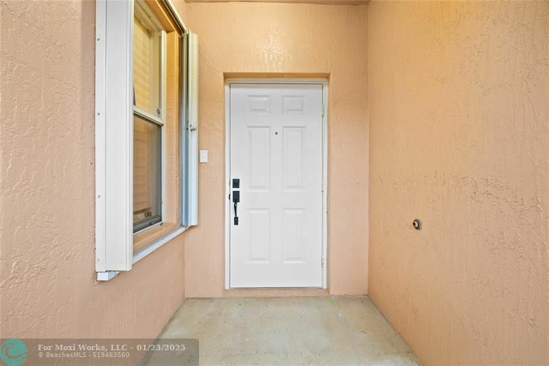 Property Photo:  243 Coral Trace Ln  FL 33445 