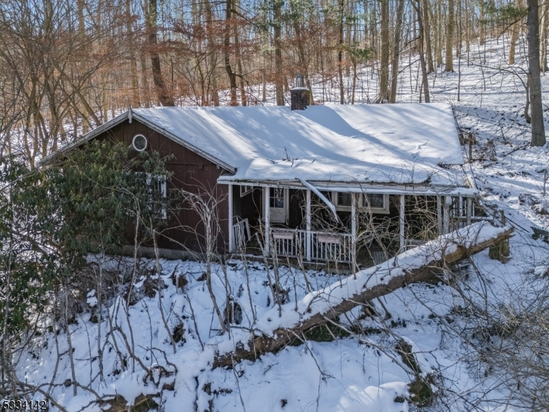 Property Photo: 87 Cherryville Hollow Rd NJ 08822