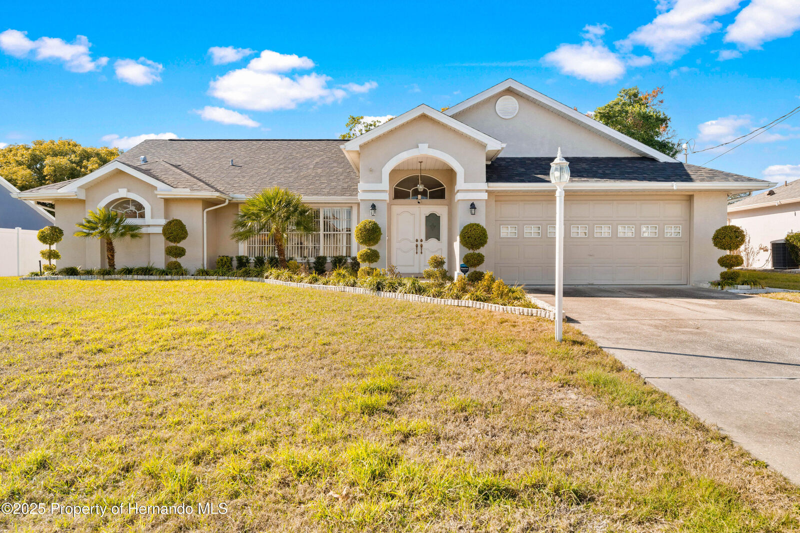 Property Photo:  4365 Tioga Avenue  FL 34608 