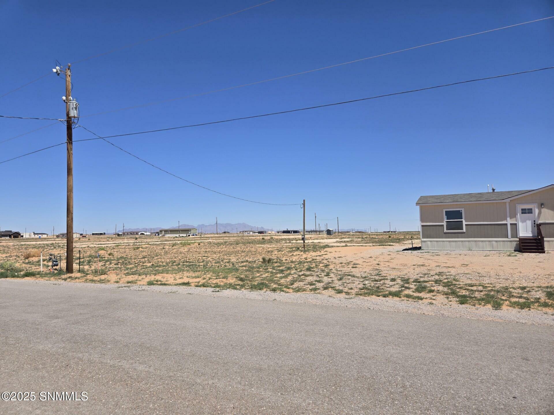 Property Photo: 1413 Gobi Desert Drive NM 88081