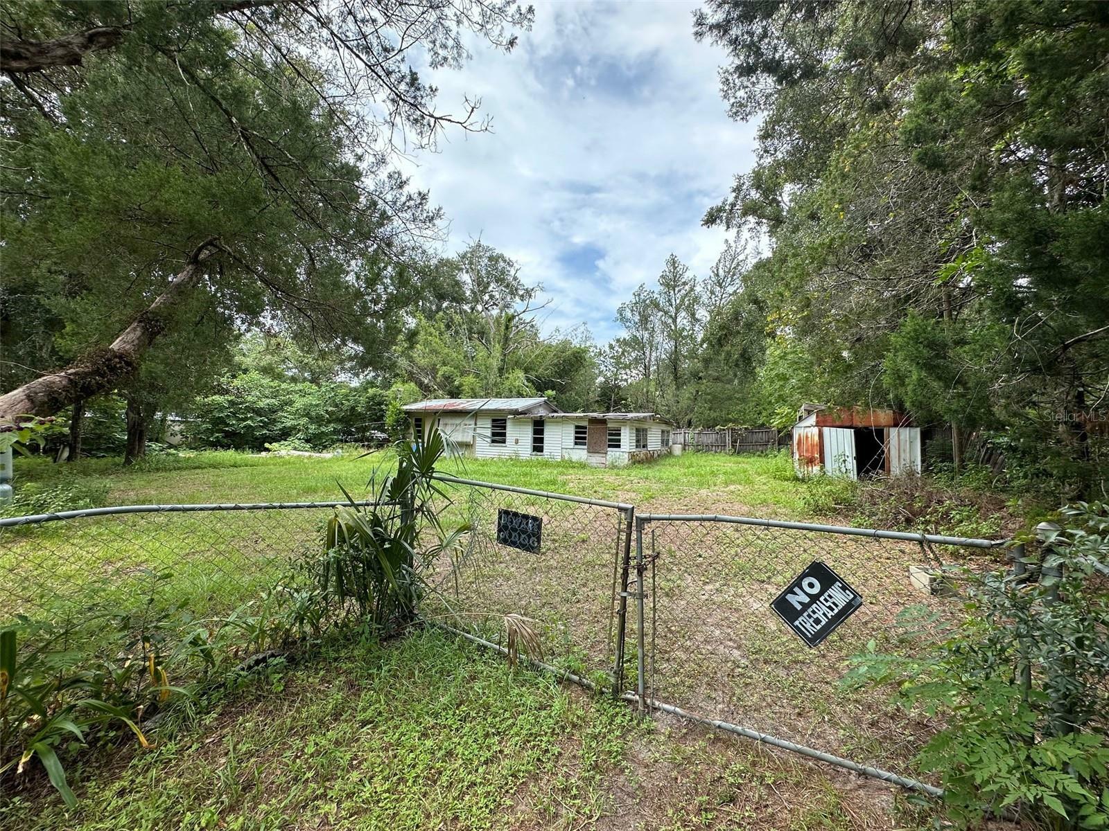 Property Photo: 3249 E Buffalo Lane FL 34442
