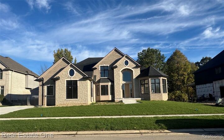 2423 Buckthorn Drive  Shelby MI 48316 1551 photo