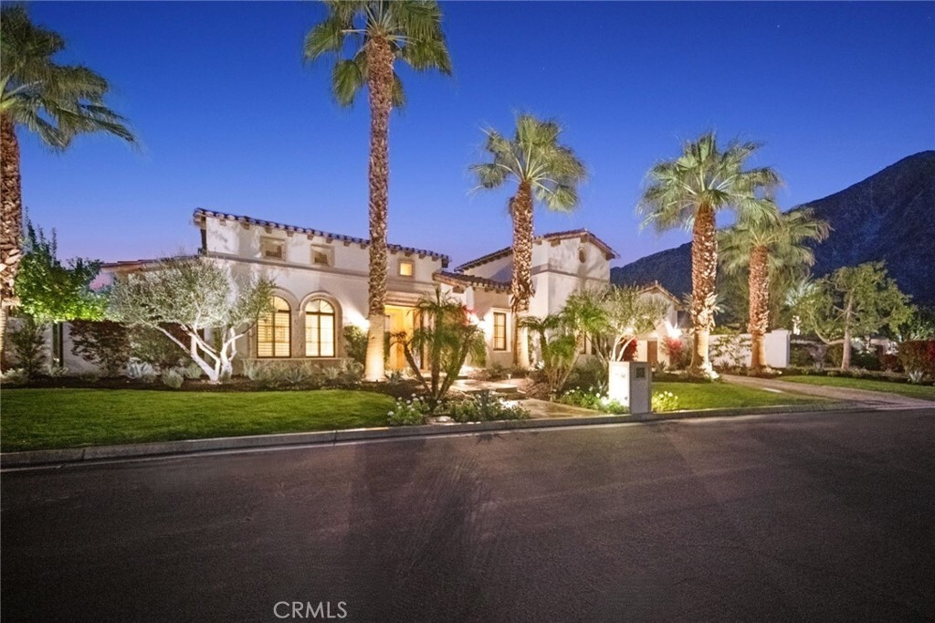 Property Photo: 78180 Masters Circle CA 92253