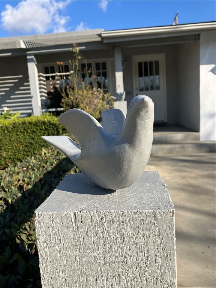 Property Photo:  2100 Snowden Avenue  CA 90815 