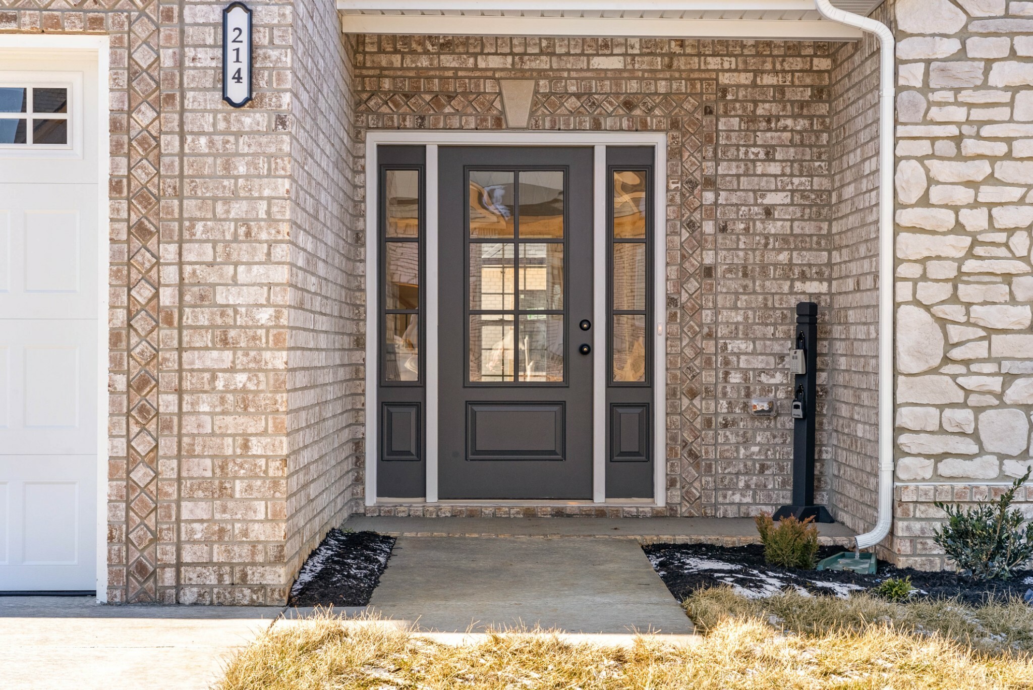 Property Photo: 214 Harvest Moon Dr TN 37043