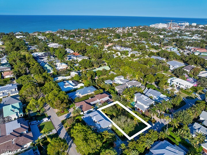 Property Photo:  245 5th Street N  FL 34102 