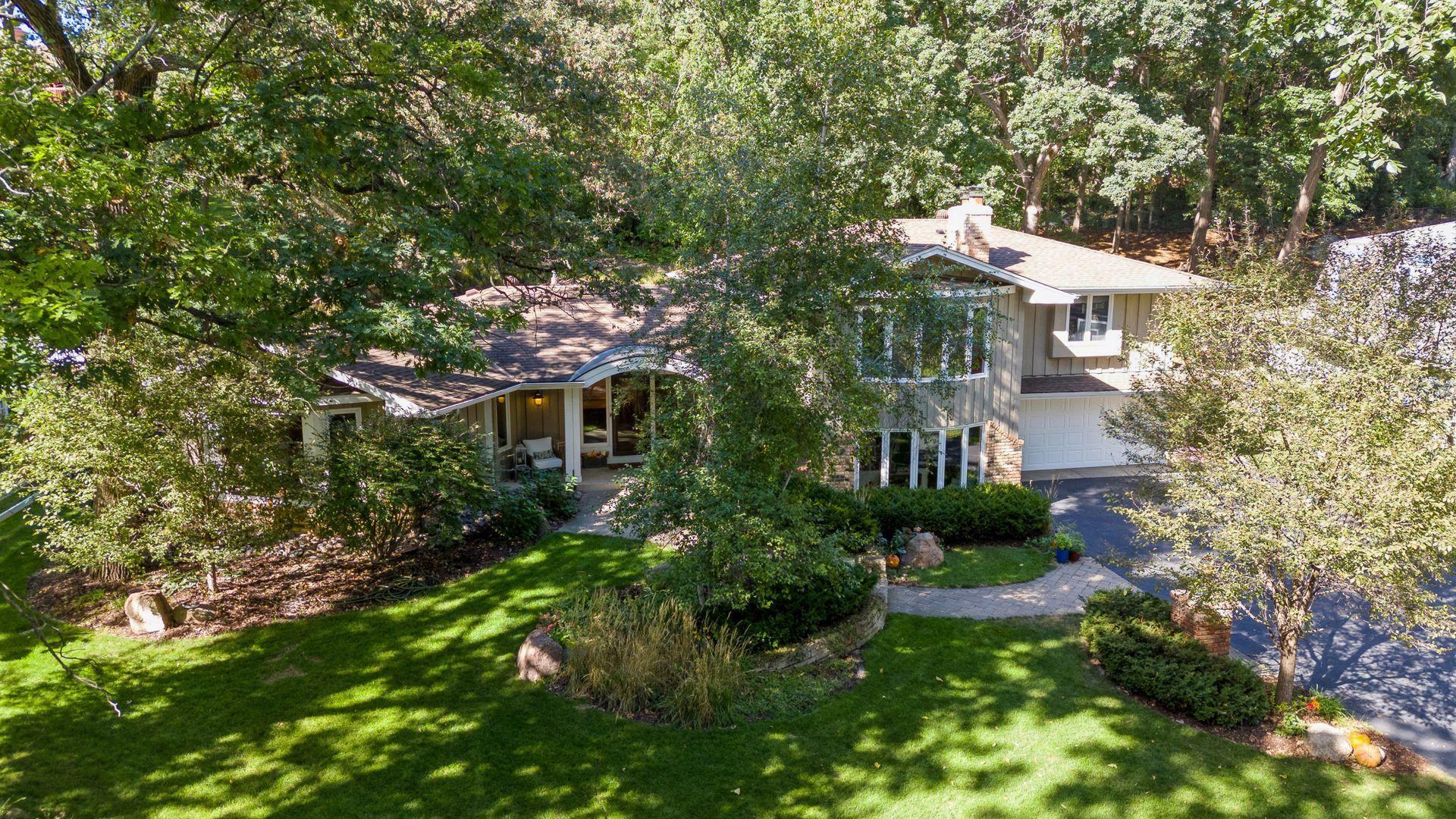 Property Photo:  6124 Scotia Drive  MN 55439 