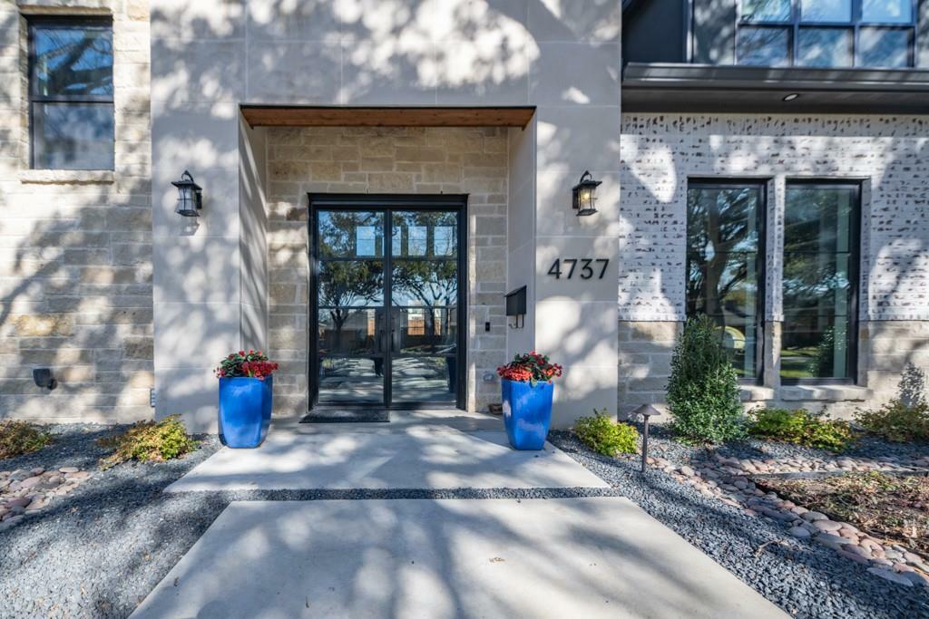 Property Photo: 4737 Sugar Mill Road TX 75244